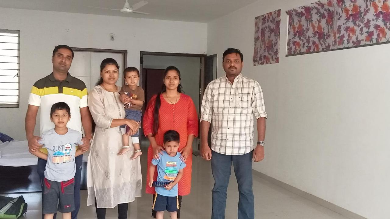 Swami Home Stay コールハープル エクステリア 写真